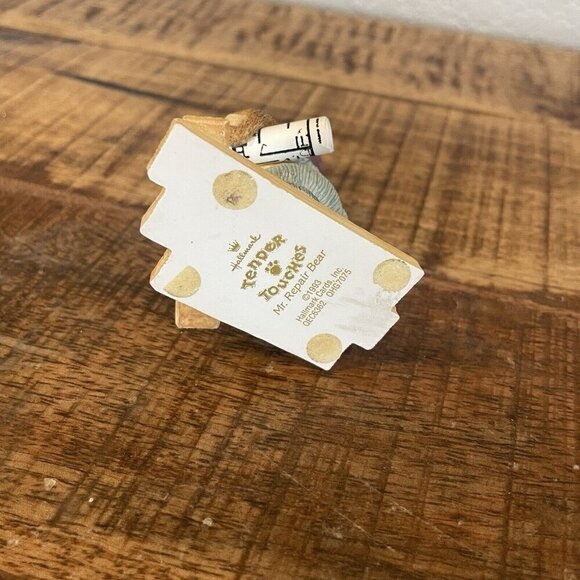 Hallmark Tender Touches Figurine “Mr. Repair Bear” Bear As Handyman NO Box - Picture 4 of 5